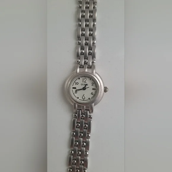 Guess Watch - Picture 1 of 6